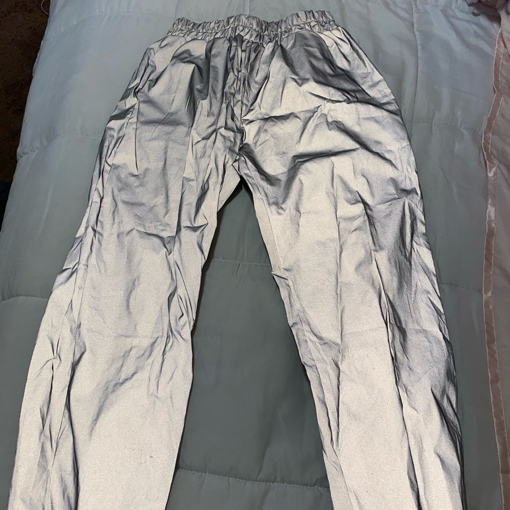 Reflective pants
